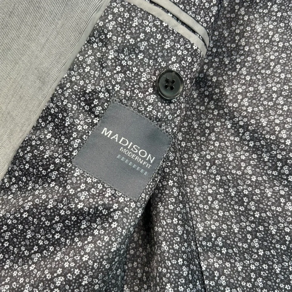 Madison Modern Fit Mens 42L Gray Cotton Blend Summer 2 Button Blazer Sport Coat